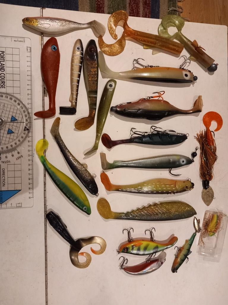 Kunstaas groot rubber, Watersport en Boten, Hengelsport | Roofvissen, Ophalen of Verzenden