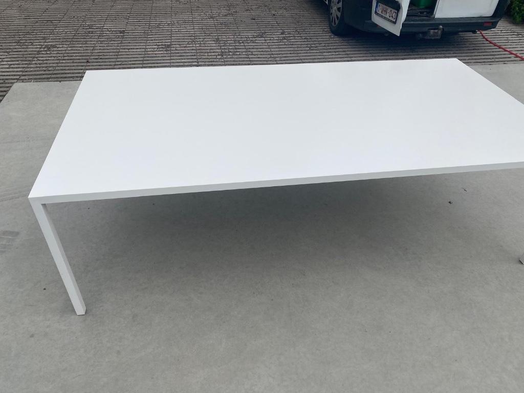 MDF Italia Tense Eettafel, Huis en Inrichting, Ophalen, 100 tot 150 cm, Corian, 200 cm of meer