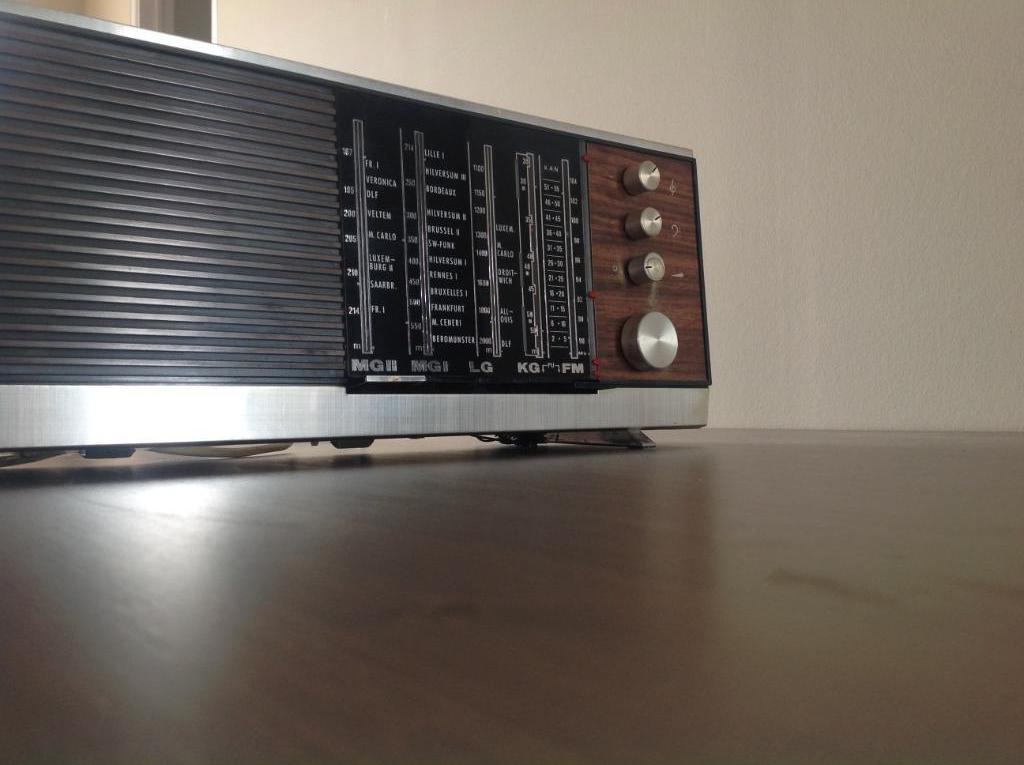 vintage radio Philips transistor jaren 70.., Enlèvement ou Envoi, Utilisé, Transistor