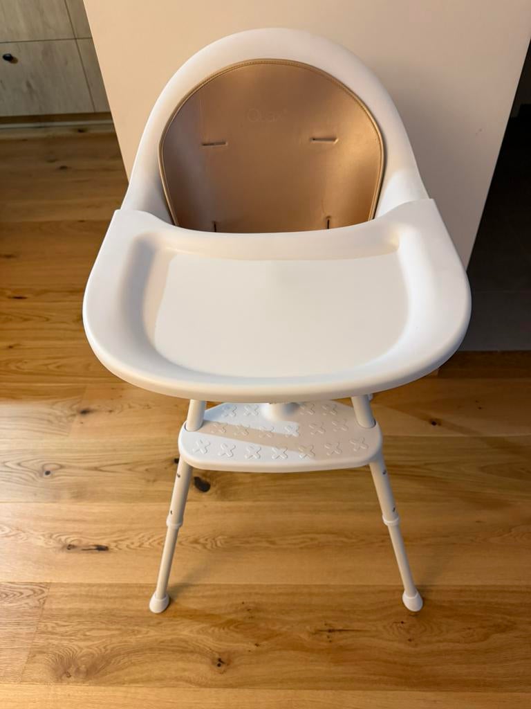 Eetstoel Quax, Kinderen en Baby's, Kinderstoelen, Ophalen, Zo goed als nieuw, Afneembaar eetblad