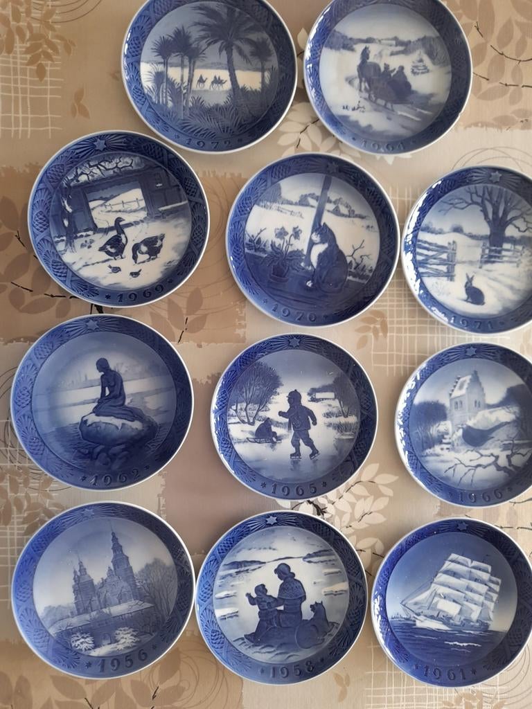 Assiettes de collection Royal Copenhagen Denmark signée., Antiquités & Art, Enlèvement ou Envoi