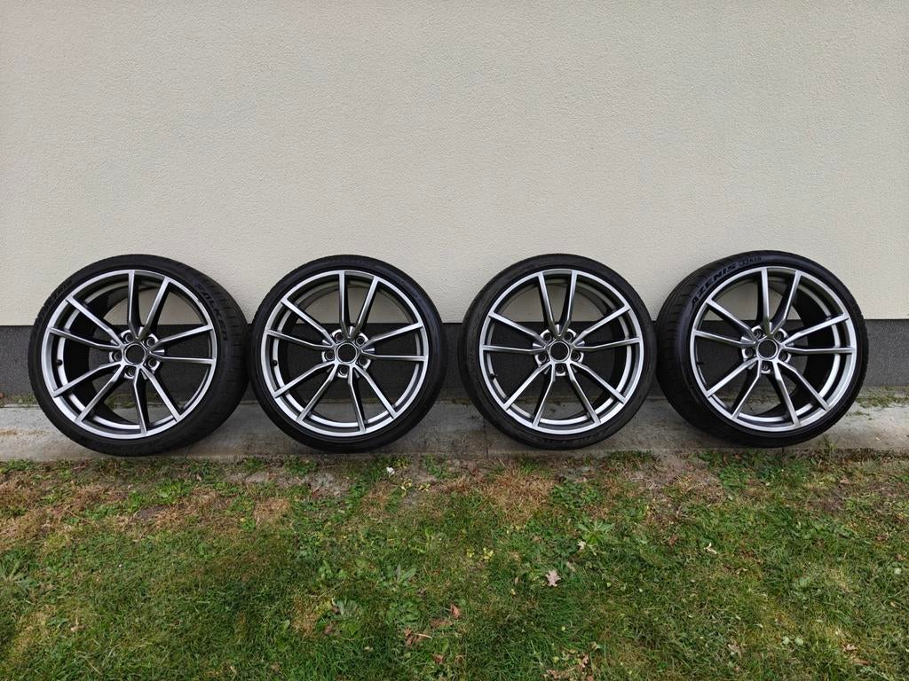 4x Pretoria velgen 19 inch met goede banden - Volkswagen, Auto-onderdelen, Banden en Velgen, Band(en), Zomerbanden, 19 inch, 225 mm