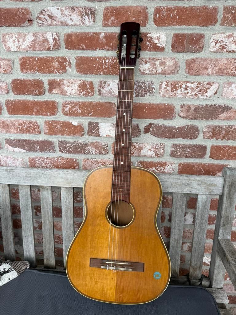 Vintage akoestische gitaar, Ophalen, Gebruikt