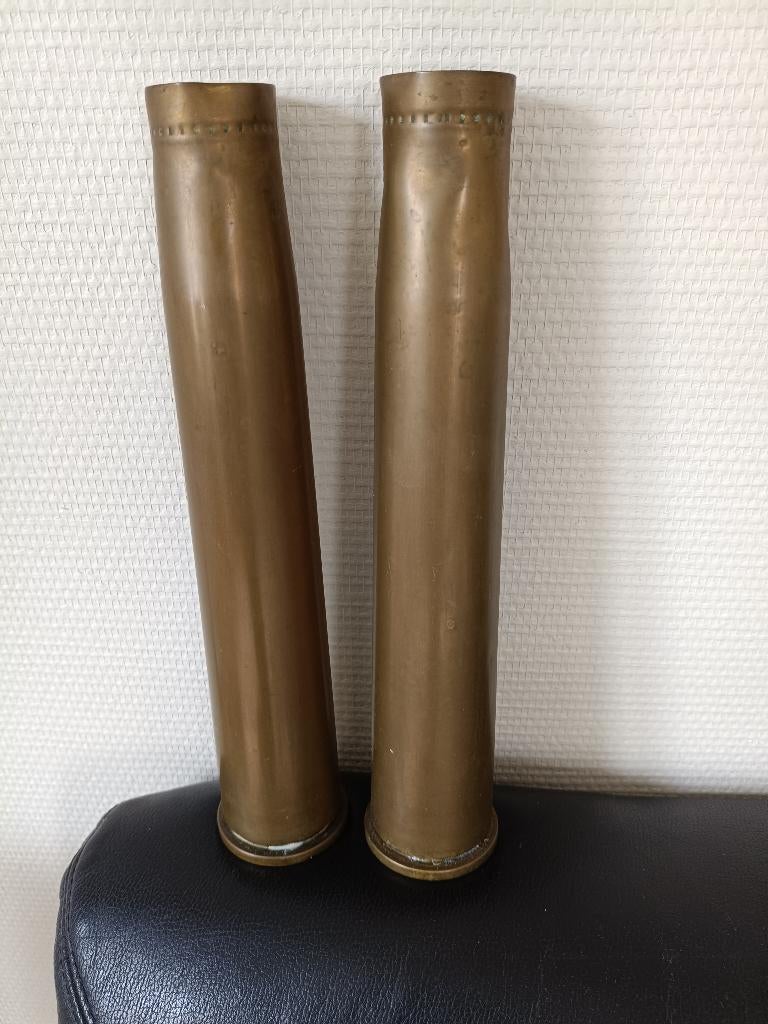 Douilles obus cuivre, Collections, Enlèvement, Armée de terre, Douilles ou Pièces de fouille