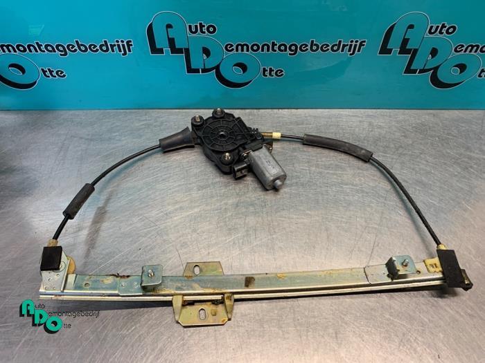 Ruitmechaniek 2Deurs rechts-voor van een Fiat Seicento (Seic, Gebruikt, -, -, Ophalen of Verzenden