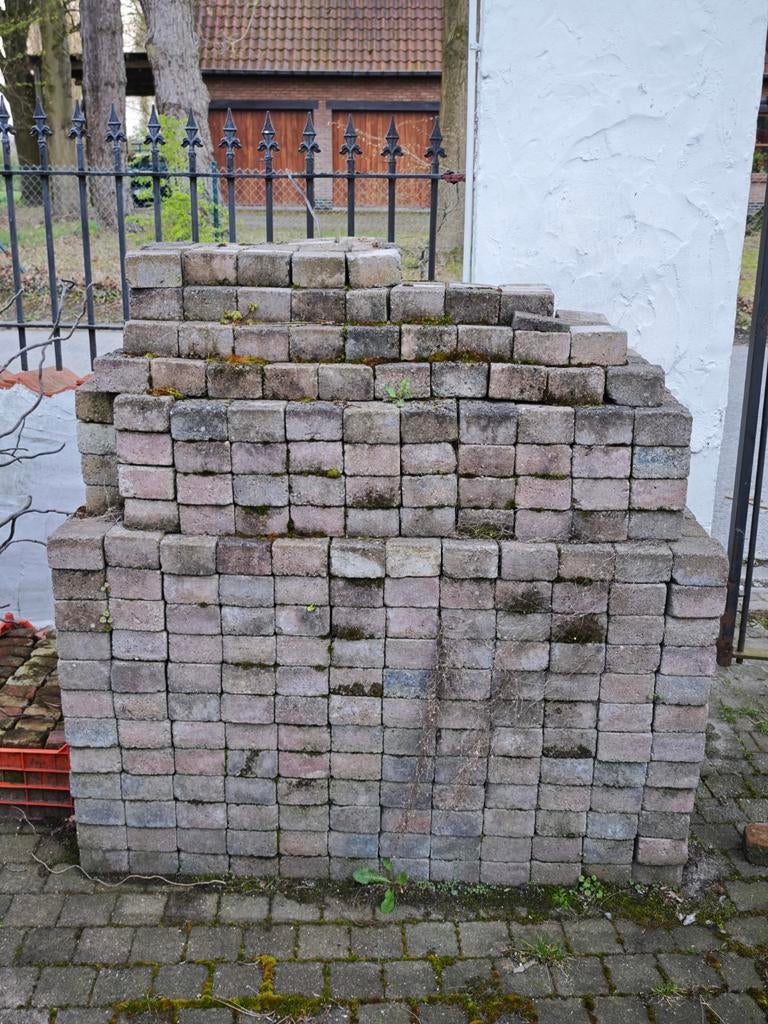 Voyelles grises et roses, Jardin & Terrasse, Enlèvement, Comme neuf, Autres matériaux, Briques