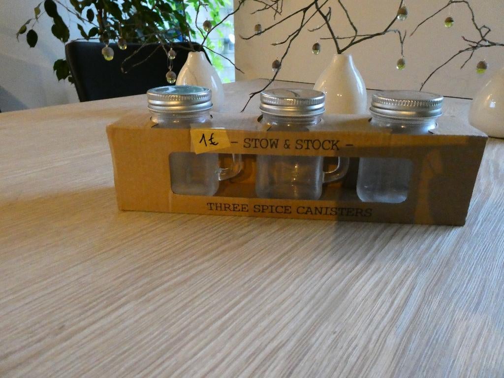 glazen potjes met schroefdop 250 ml, Huis en Inrichting, Ophalen of Verzenden, Zo goed als nieuw