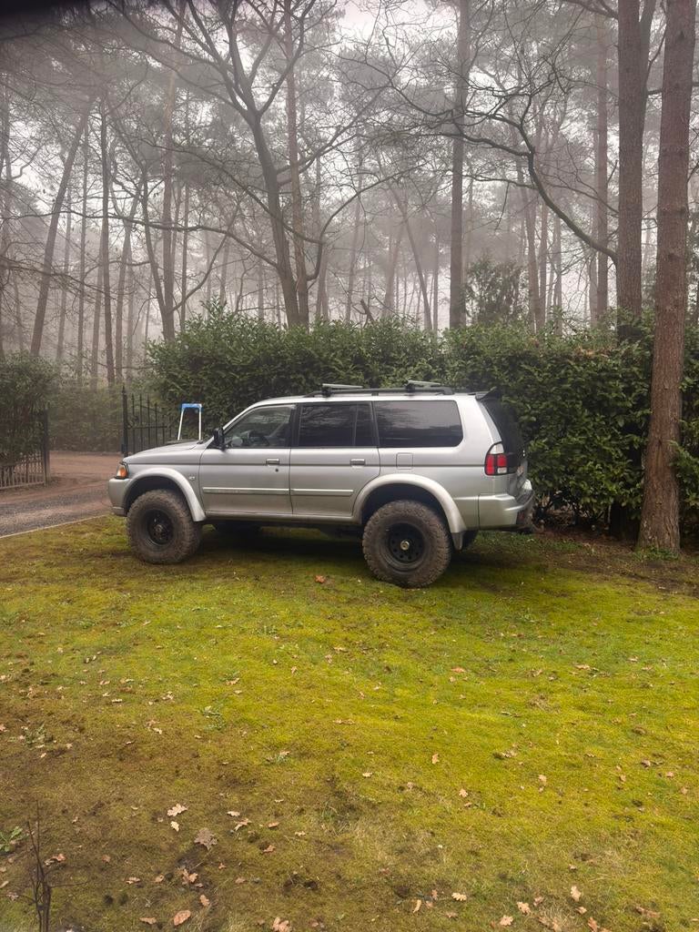 Mitsubishi pajero sport lichte vracht, Autos, Achat, 2500 cm³, 2 places, Boîte manuelle