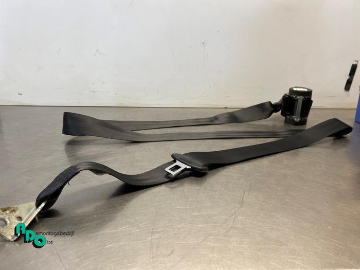Ceinture de sécurité arrière droite d'un Volkswagen Golf, Autos : Pièces & Accessoires, Volkswagen, -, 3 mois de garantie, Utilisé