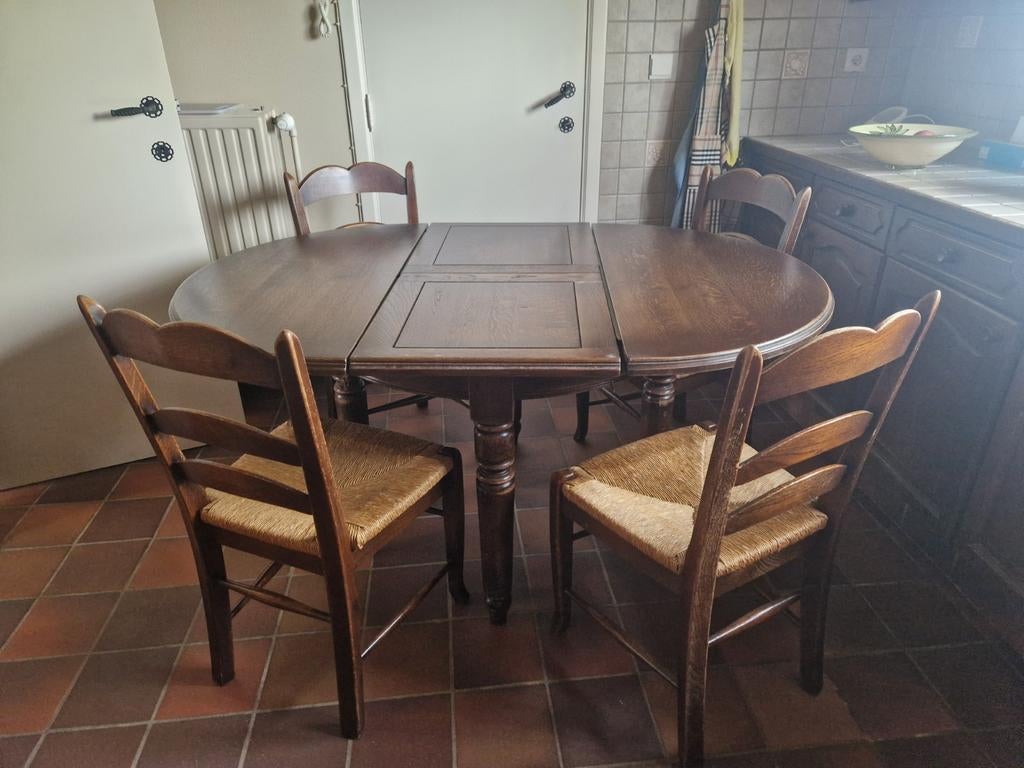 Uitschuifbare eettafel, Ophalen