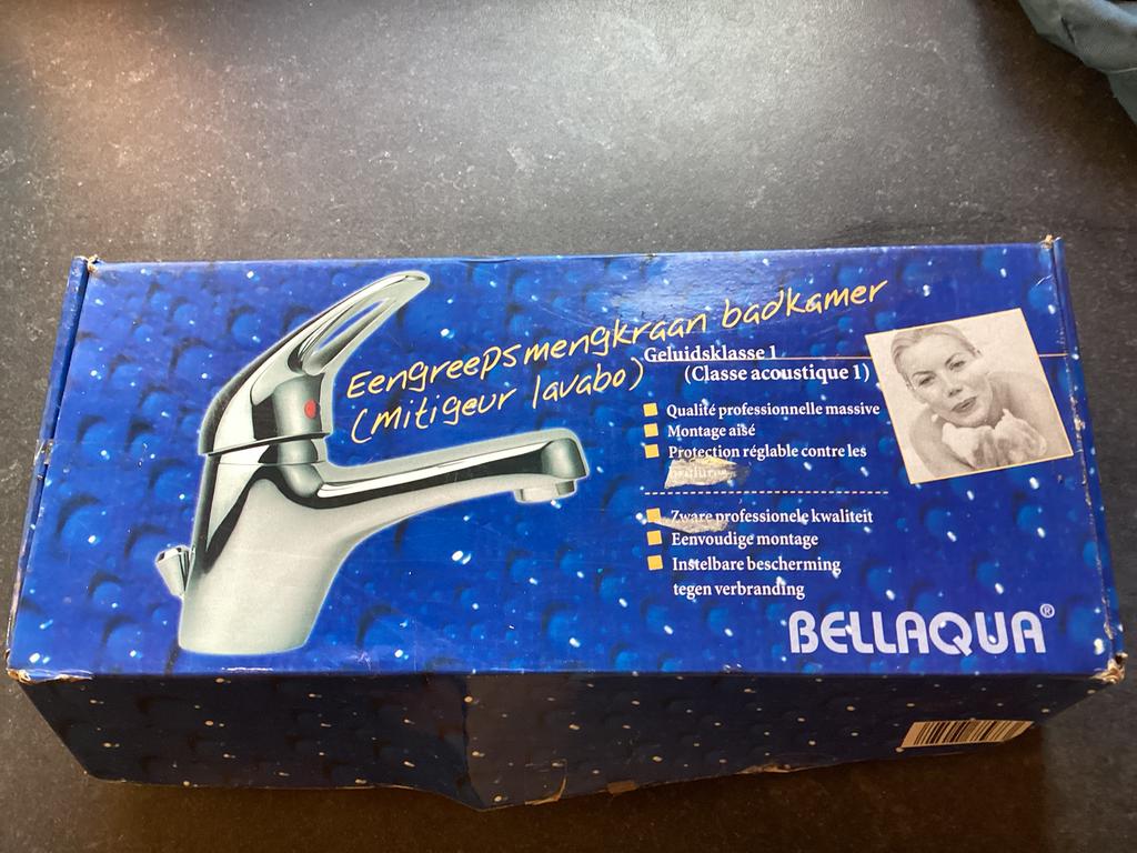 Eengreepsmengkraan badkamer. Nieuw., Doe-het-zelf en Bouw, Sanitair, Ophalen, Nieuw, Kraan