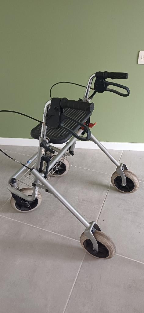 rollator, Enlèvement, Poids léger, Utilisé