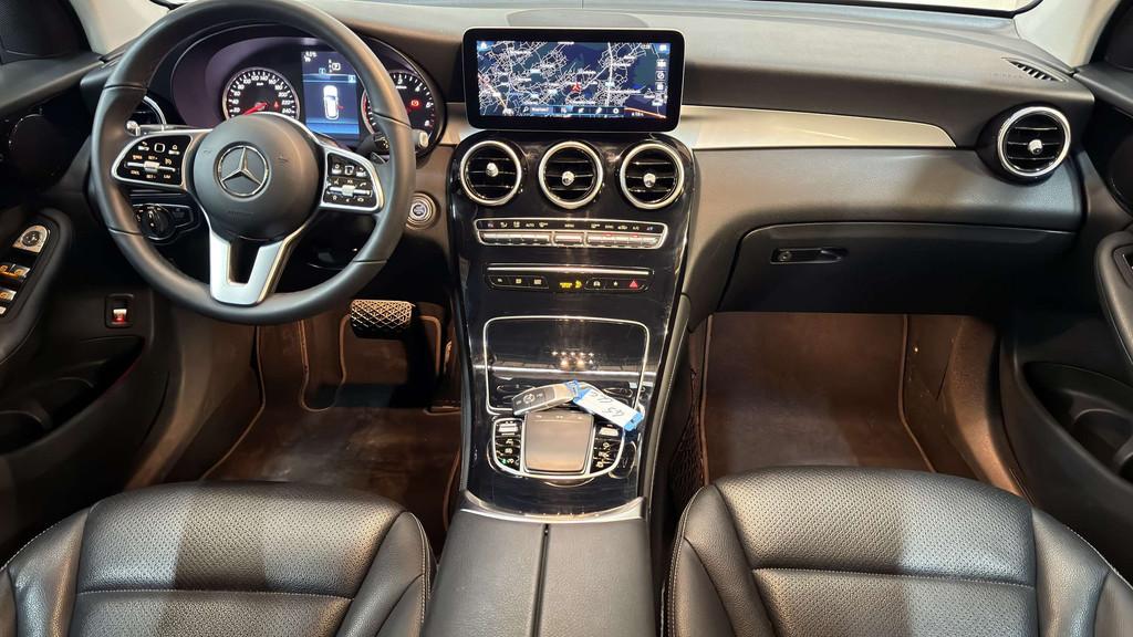 Mercedes-Benz GLC 200 d Facelift Navi Leder LED Camera Trekh, Auto's, Mercedes-Benz, Automaat, https://public.car-pass.be/vhr/b1a4434a-22f2-4648-a7a0-4fb4ce375bb9