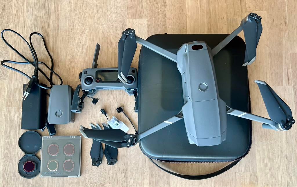 Drone DJI mavic 2 pro, TV, Hi-fi & Vidéo, Drones, Drone avec caméra, 900 g à 4 kg, Qualité supérieure, Comme neuf