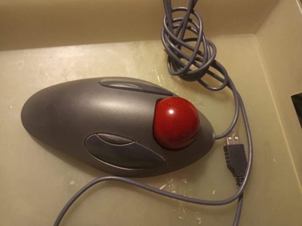 USB-trackball, Computers en Software, Muizen, Gebruikt, Ergonomisch, Ophalen of Verzenden, Bedraad