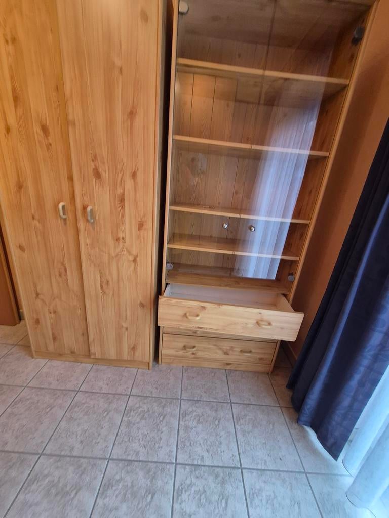Armoire de rangement en bois et en 2parties. TB état., Maison & Meubles, Enlèvement