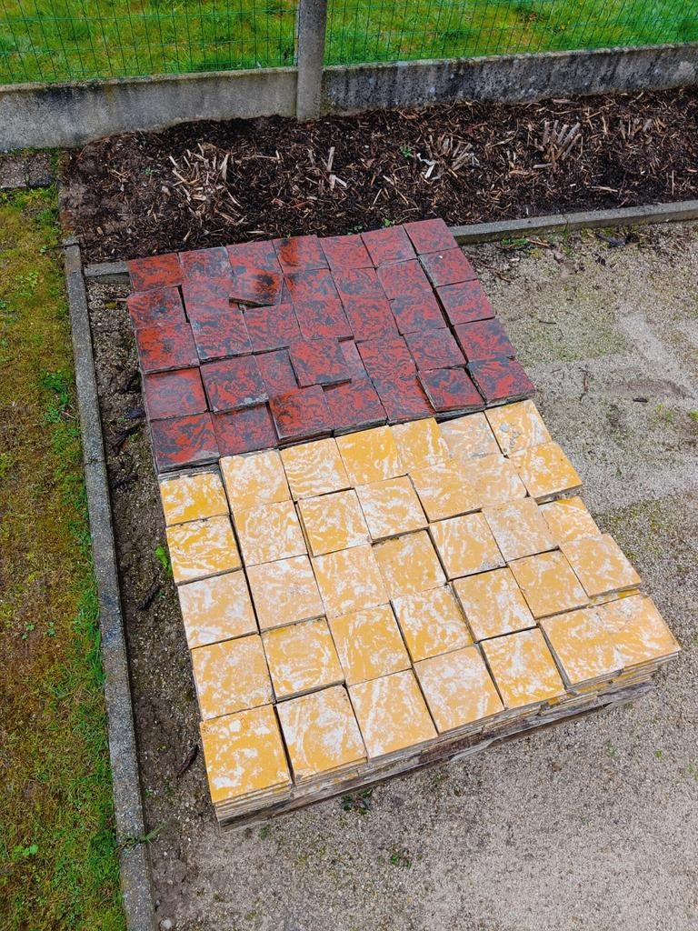 Oude antieke tegels ca. 7m², Ophalen