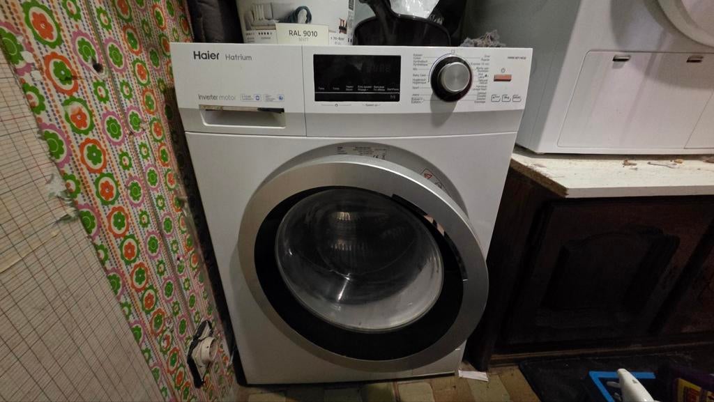 Haier sodique 9 kg, Electroménager, 1200 à 1600 tours, Programme lavage à la main, Comme neuf, Enlèvement