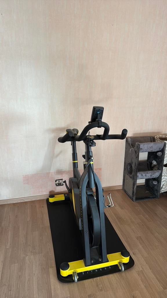 Spinningfiets, Sport en Fitness, Fitnessapparatuur, Ophalen of Verzenden, Zo goed als nieuw, Spinningfiets