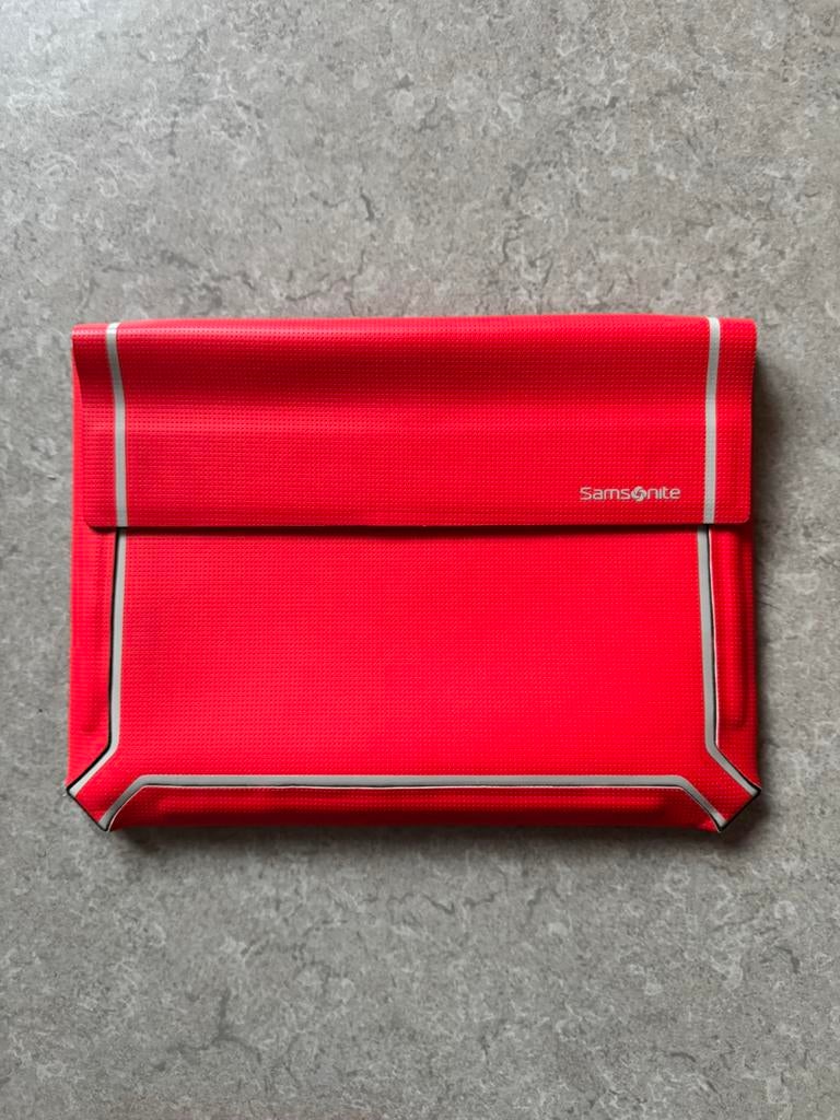 Laptophoes Samsonite, Computers en Software, Laptophoezen, Ophalen of Verzenden, Zo goed als nieuw