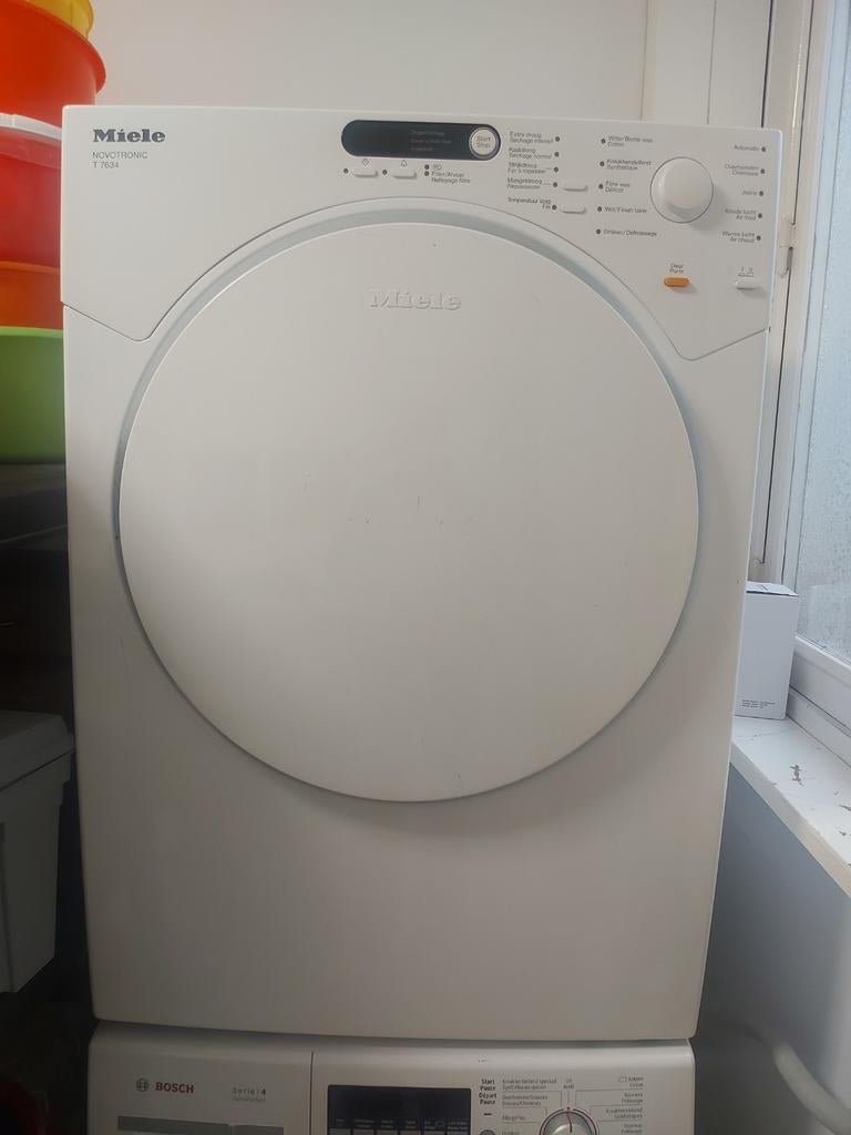 Droogkast luchtafvoer Miele Novotronic T7634, Elektronische apparatuur, Ophalen, 6 tot 8 kg, Luchtafvoer, Anti-kreukfase