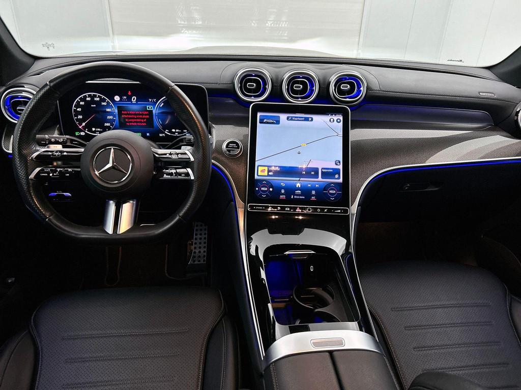 Mercedes-Benz GLC-Klasse 300 DE 4MATIC AMG LINE Night Pack |, Auto's, 197 pk, Gebruikt, 2500 kg, Plug-in hybride