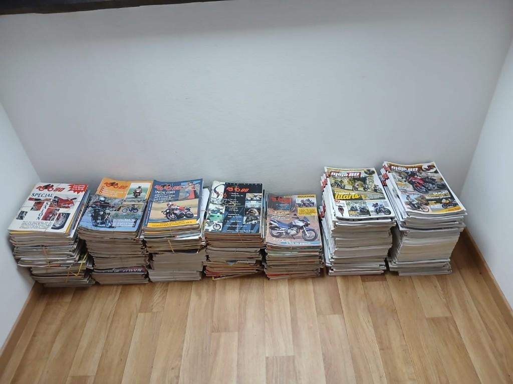 Collection de magazines Moto 80, Enlèvement, Utilisé