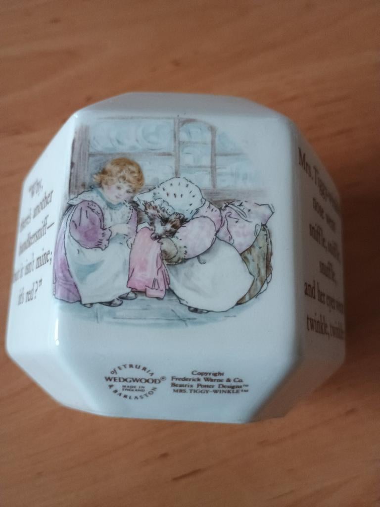 Originele Wedgewood spaarpot, Verzamelen, Vingerhoedjes, Ophalen of Verzenden