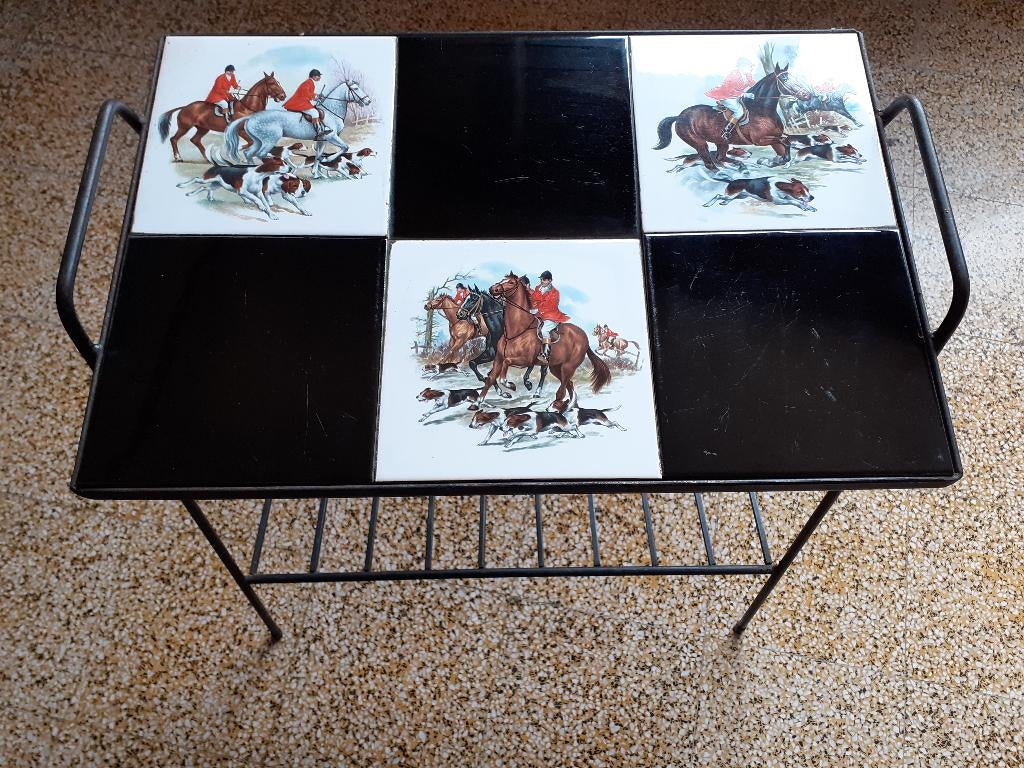 Table d'appoint — années 1960 — ancienne belge, Enlèvement