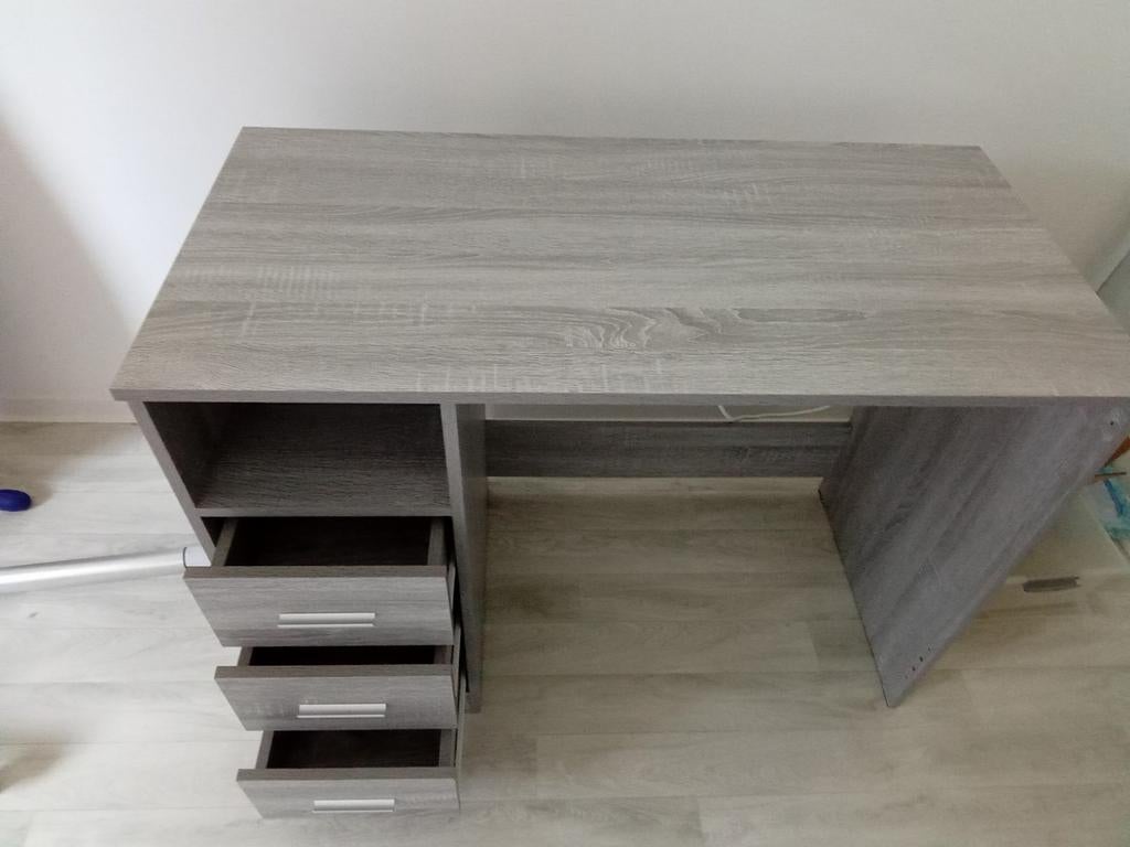 Bureau in prima staat, Huis en Inrichting, Ophalen