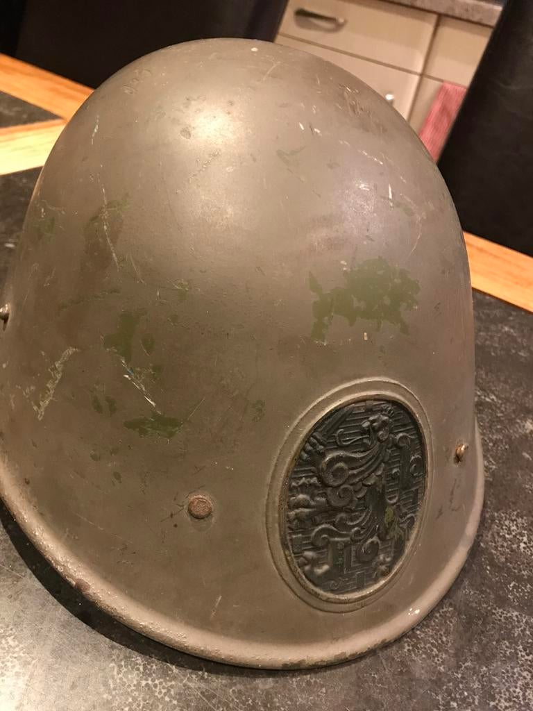 Nederlandse m34 stalen gevechtshelm, Verzamelen, Ophalen