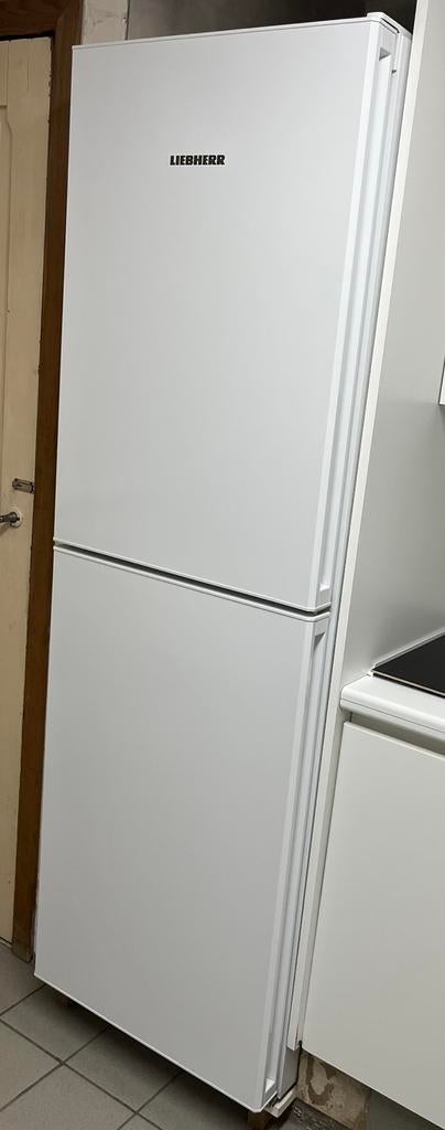 Liebherr diepvries-koelkast in goede staat, Elektronische apparatuur, Koelkasten en IJskasten, Zo goed als nieuw, Ophalen