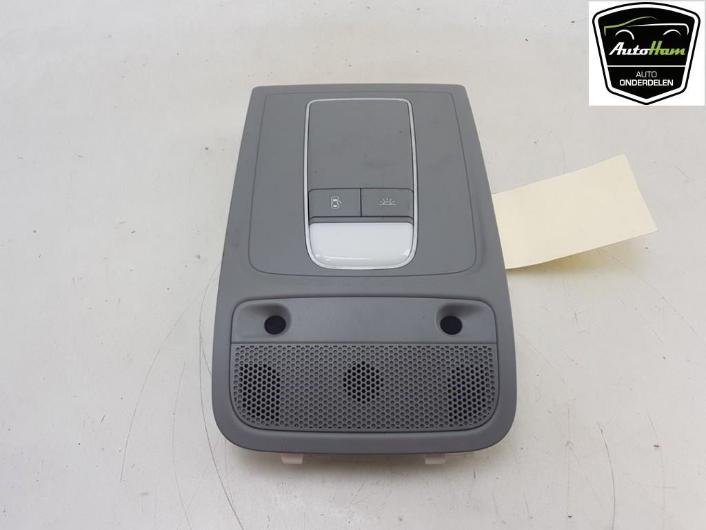 PLAFONNIER AVANT Audi A3 Sportback (8VA / 8VF), Autos : Pièces & Accessoires, Éclairage, Audi, Utilisé