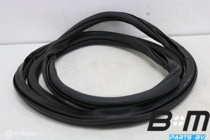 Portierrubber rechtsachter VW Golf 7 5drs 5G6867914B, Utilisé