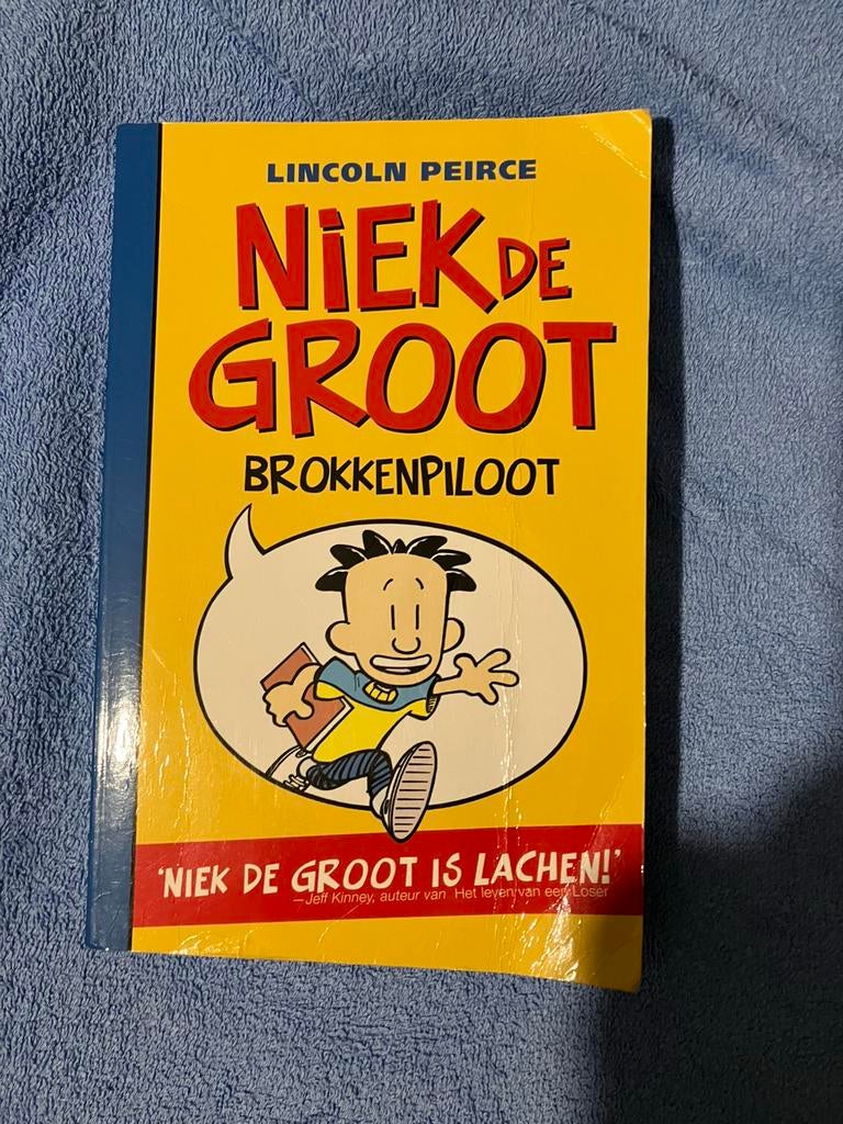 Niek de Groot is lachen ! - Lincoln Peirce - Brokkenpiloot, Boeken, Gelezen, Ophalen of Verzenden, Lincoln Peirce, Fictie