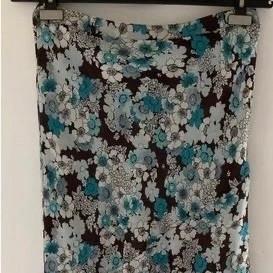 Jupe turquoise à imprimé floral « Kishido »  moyenne/38, Taille 38/40 (M), Enlèvement ou Envoi, Comme neuf, Bleu