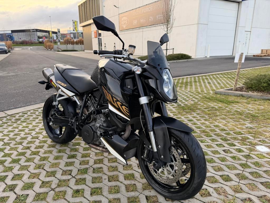 KTM SUPER DUKE 990 * 2012 * GARANTIE * Akrapovic, Permis Moto A, Entreprise, Plus de 35 kW, Sport