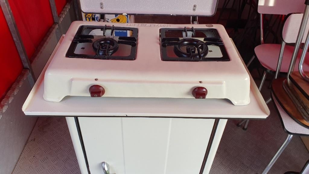 Gasvuur Gastel 2 pits Gietijzer met Emaillen FOBRUX uit 1947, Antiek en Kunst, Antiek | Email, Ophalen