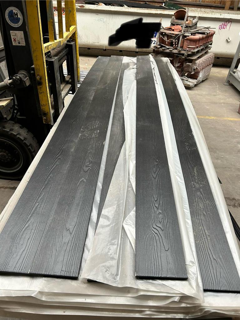 Cedral noir C50, Enlèvement, Comme neuf, Moins de 20 mm