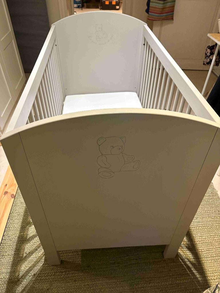 Lit bébé, Matelas, Moins de 70 cm, Comme neuf, Enlèvement