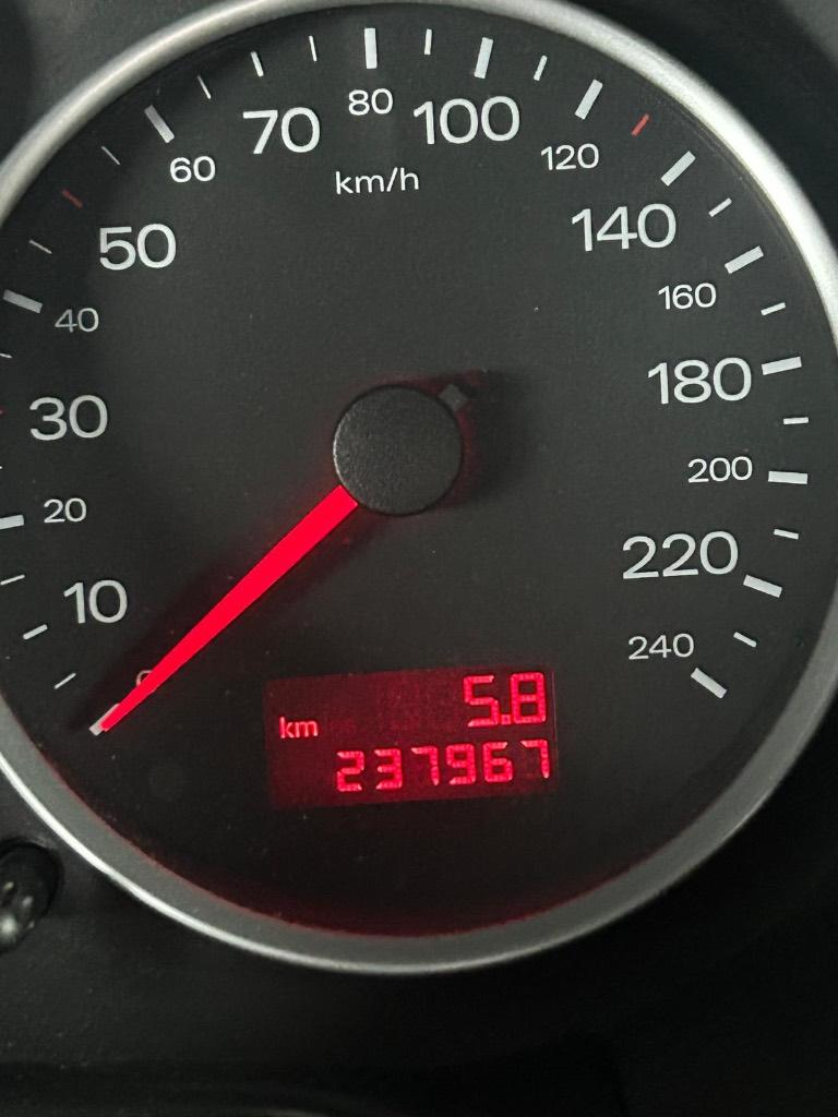 Auto AUDI A2, Auto's, Audi, Voorwielaandrijving, 4 zetels, Zwart, Blauw