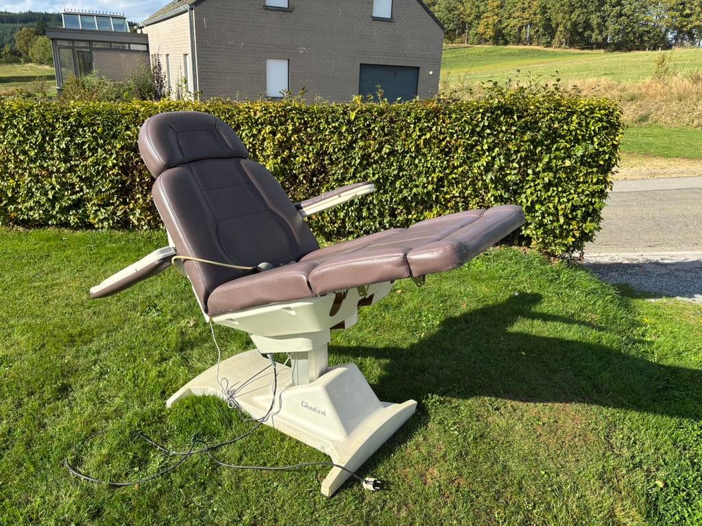 Fauteuil esthétique ou tatouage réglable à plusieurs niveaux, Enlèvement