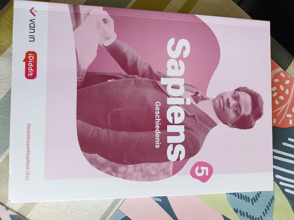 Sapiens 5, leerboek geschiedenis voor het 5de middelbaar., Enlèvement ou Envoi, Comme neuf, Secondaire, Histoire