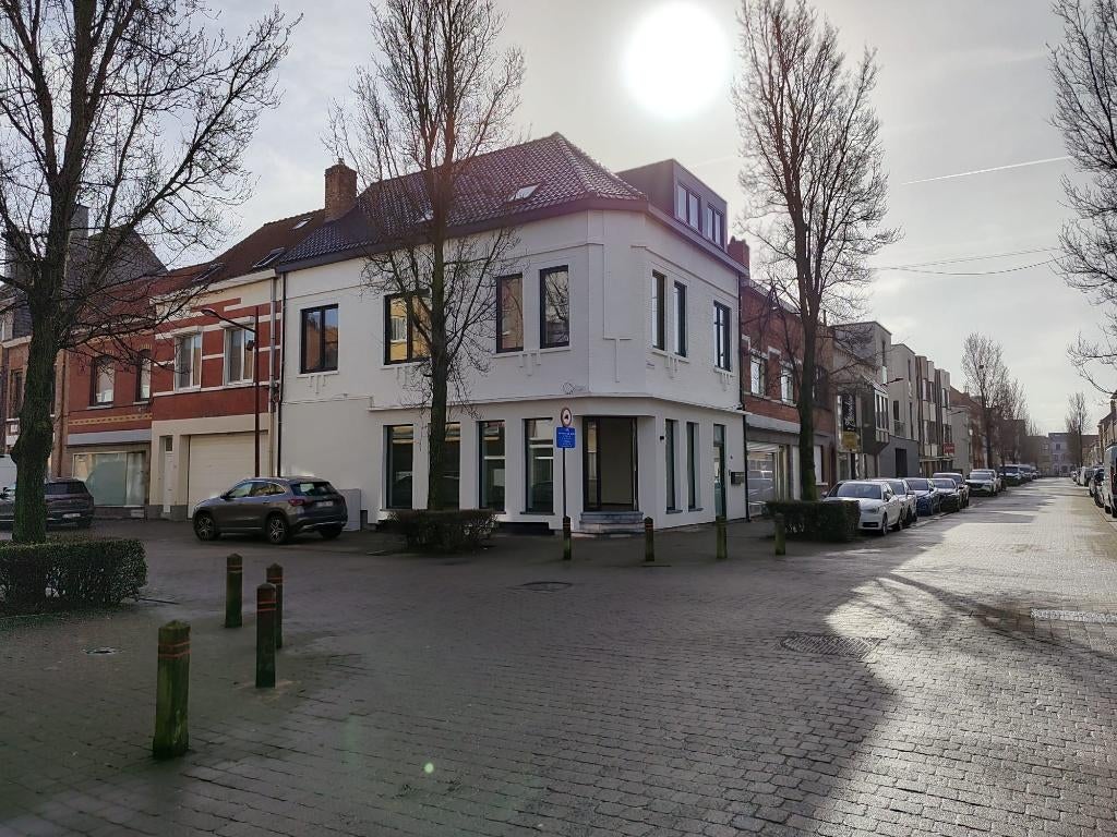 winkel ruimte, Immo, Direct bij eigenaar, Hoekwoning, Oostende, 90 m²