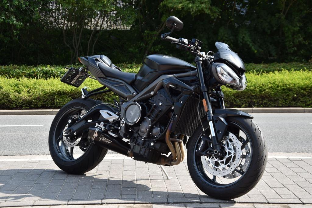 TRIUMPH STREET TRIPLE 765 R - 2022 - eerste eigenaar - foto 2
