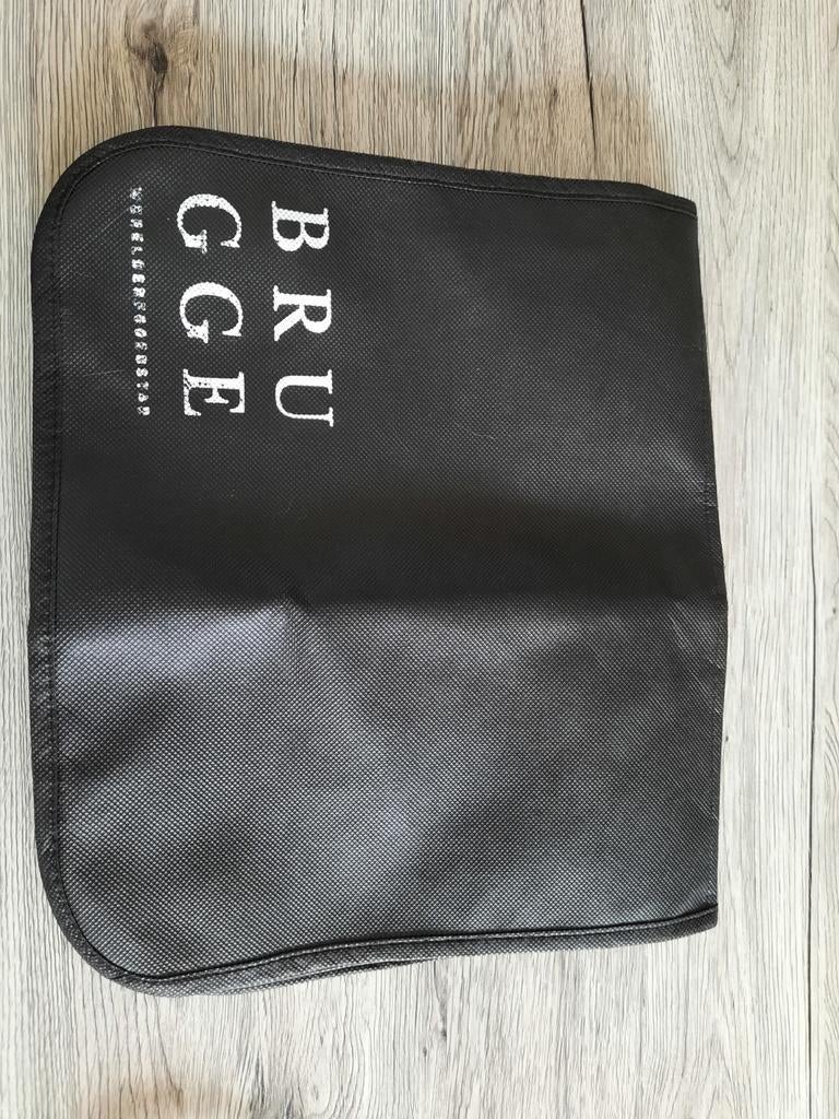 Draagzak, Ophalen, Gebruikt, Zwart