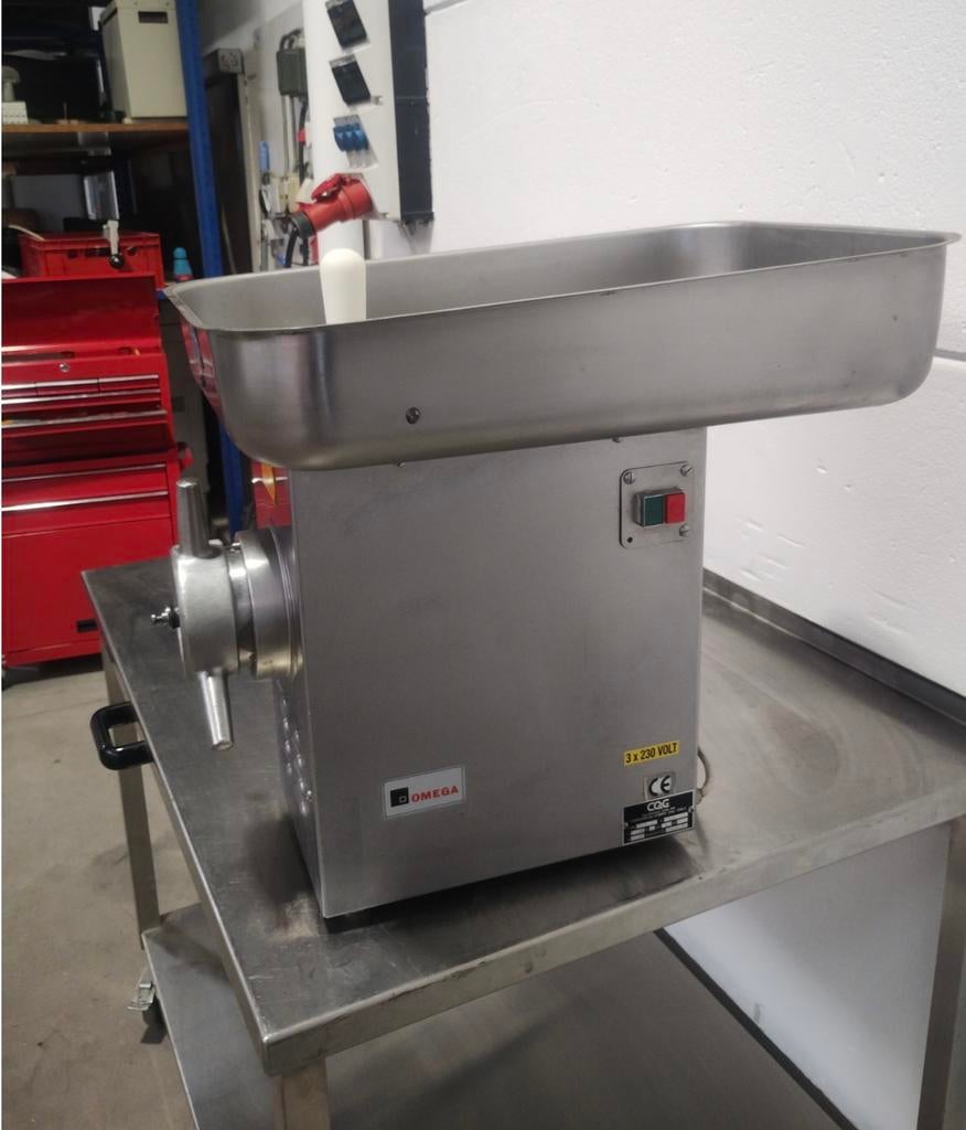 Omega vleesmolen, Ophalen of Verzenden, Bakkerij en Slagerij