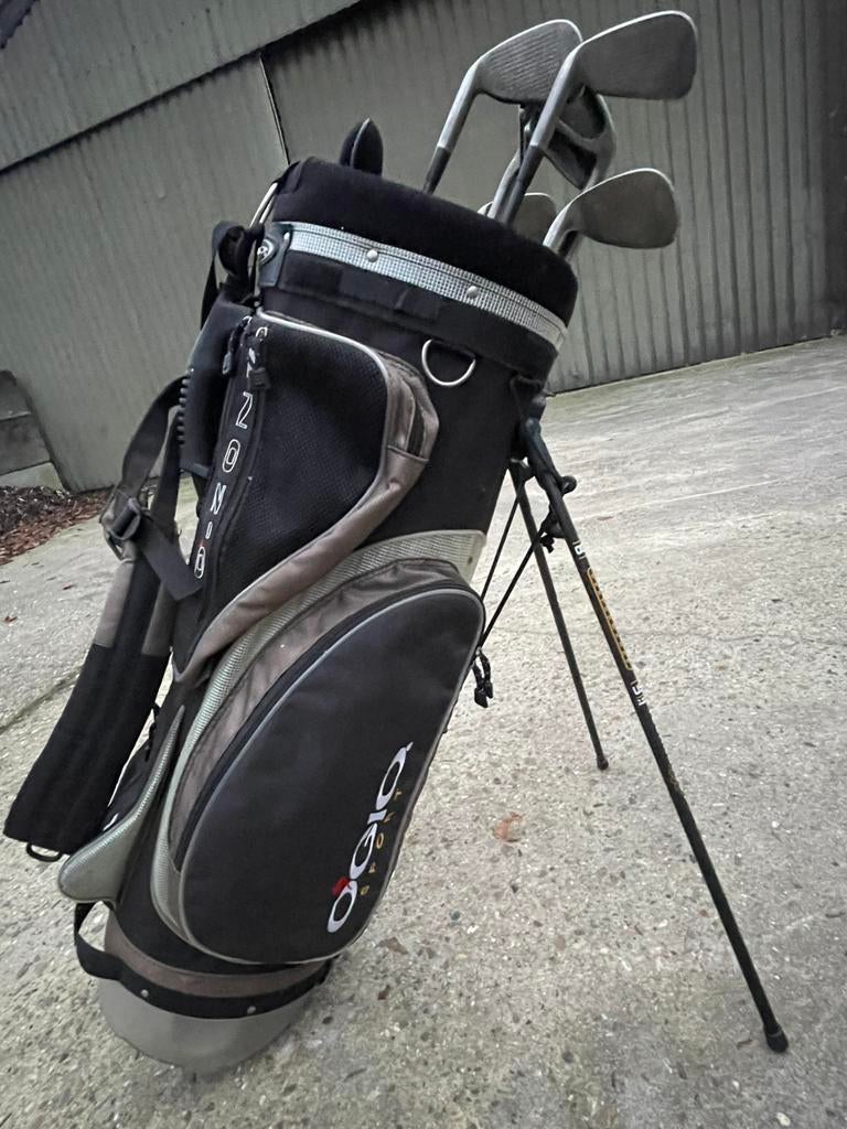 Twee golfzaken met clubs, Enlèvement, Utilisé, Club, Mizuno