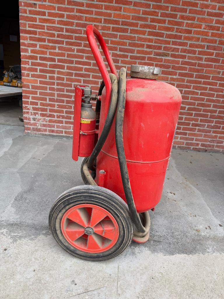 Brandblusapparaat - brandblusser - snelblusser, Huis en Inrichting, Ophalen, Brandblusser