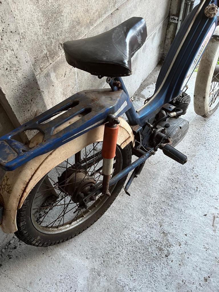 Flandria zonder papieren motor vast, Fietsen en Brommers, Brommers | Oldtimers, Ophalen